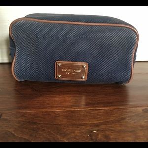 Michael Kors make up bag